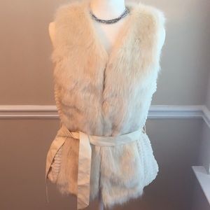 Ya Los Angeles Faux Fur Vest, Size S/M, NWT